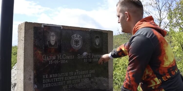 Djali i dëshmorit Sokol Preteni: Jam në gjendje të japë jetën për vendin sikurse babai im (VIDEO)