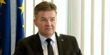 Lajçak konfirmon: Javën e ardhshme takim i ri Kosovë-Serbi në Bruksel për çështjen e dinarit