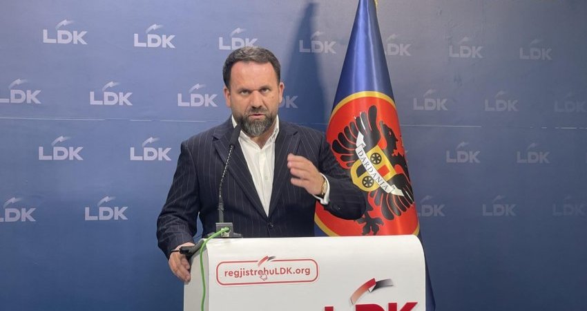 “LDK do të dalë fituese e zgjedhjeve, faktet në teren tregojnë se Qeveria Kurti ka rënie të përkrahjes”