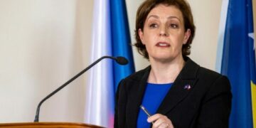 Nis regjistrimi online i diasporës, Gërvalla thirrje mërgimtarëve – MPJD sqaron si mund të regjistrohen