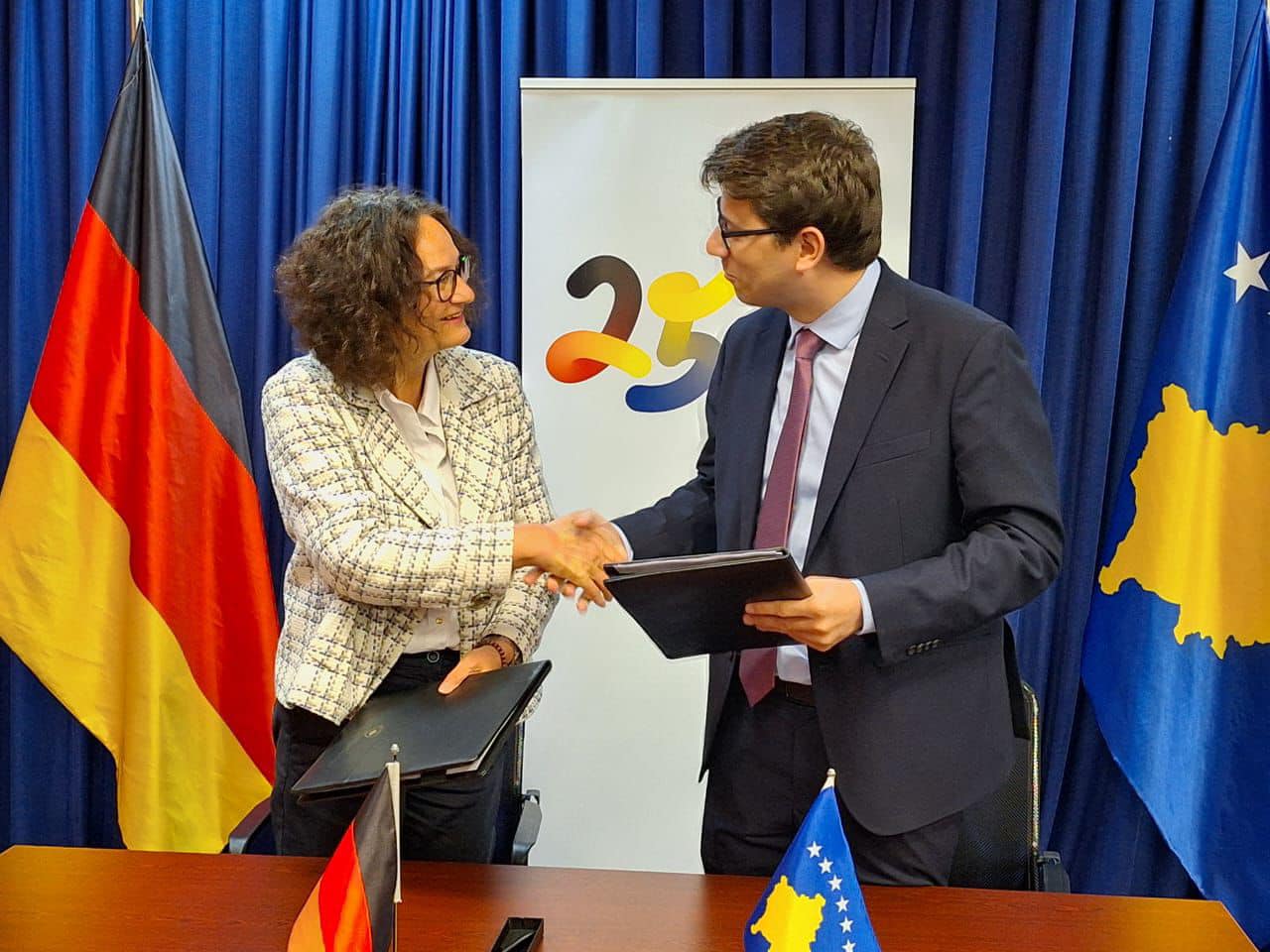 Gjermania zoton 90 milionë euro për punësim, energji dhe integrim të Kosovës në BE