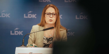 Bajrami për kontratat njëburimore: Të korruptuarit janë bashkëpunues me VV-në