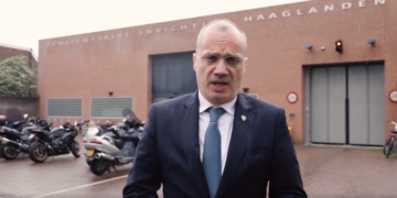 Ministri i Jashtëm i Shqipërisë vizitoi ish-krerët e UÇK-së në Hagë