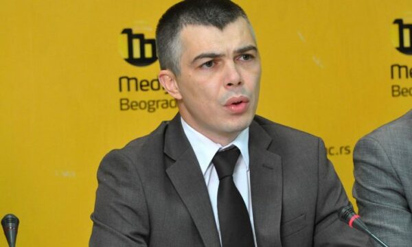 Jabllanoviq thirrje serbëve Bojkotojeni regjistrimin e popullsisë, mos jepni asnjë të dhënë