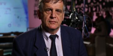 Spahiu: Rreziku për luftë ekziston, Bislimi u frikësua