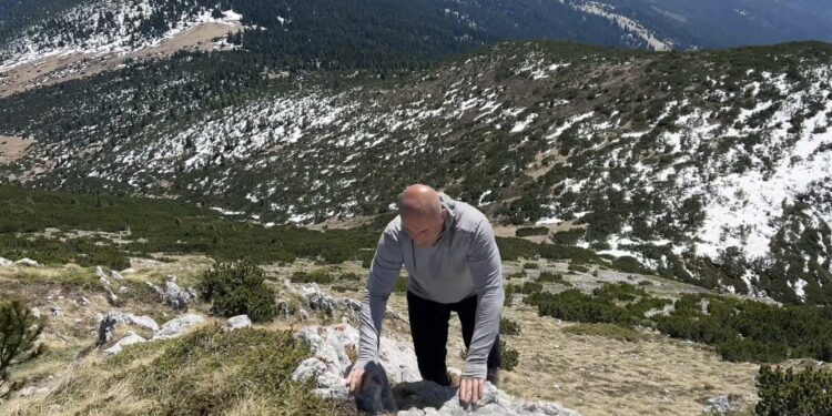 Haradinaj nuk ndalet, ngjitet në Majën e Madhe