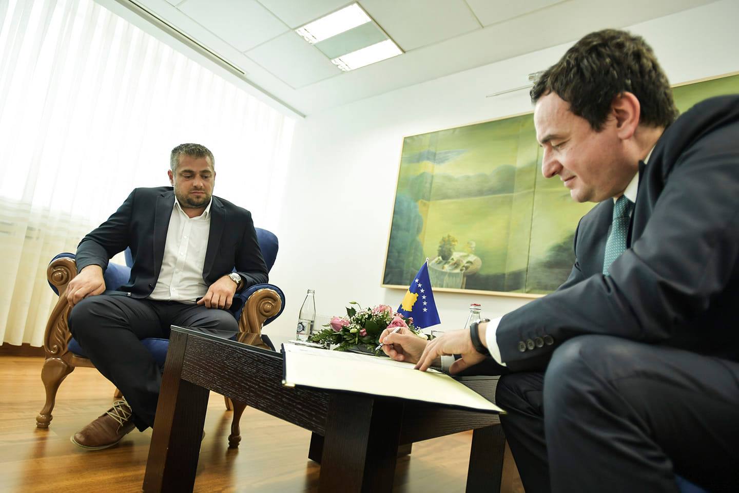 Andin Hoti: Serbia s’po përgjigjet për lokacionet që synojmë t’i gërmojmë në territorin e tyre