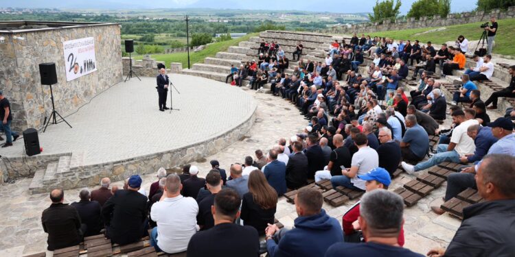 Haradinaj: Rahoveci e dëshmoi kontributin ndaj atdheut përmes shumë luftëtarëve