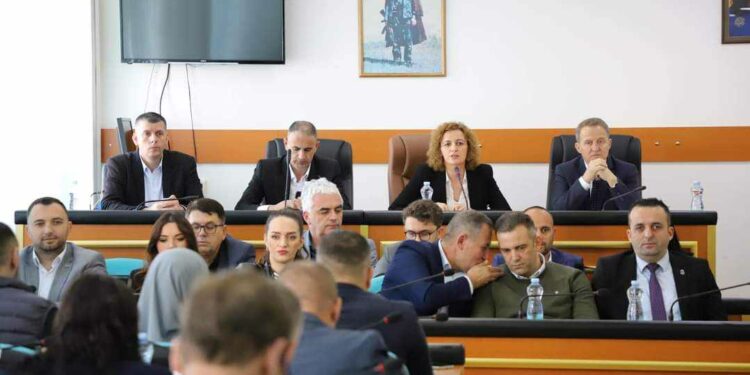 Ferit Idrizi pritet të largoj disa drejtorë dhe të emëroi të rinj (Emrat)
