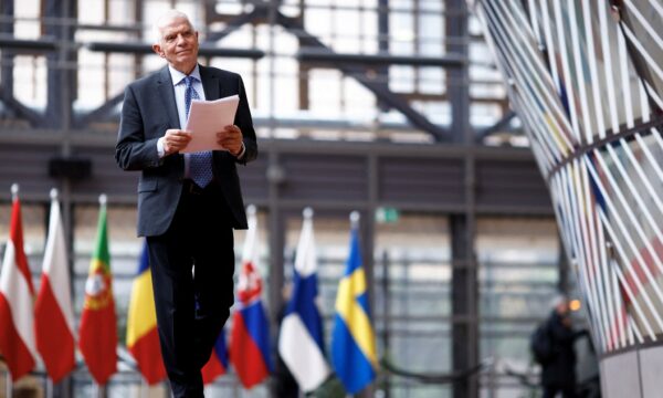 Kosova nën masa të BE’së kreu aksion të ri në Veri – çfarë do të raportojë Borrell?