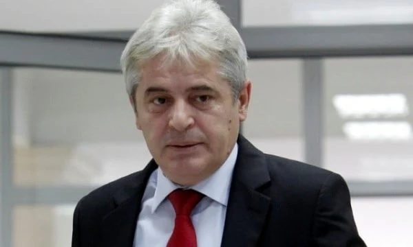 Ahmeti: Sanksionet e BE-së dhe ShBA-së ndaj Kosovës duhet të jenë alarm për Qeverinë Kurti