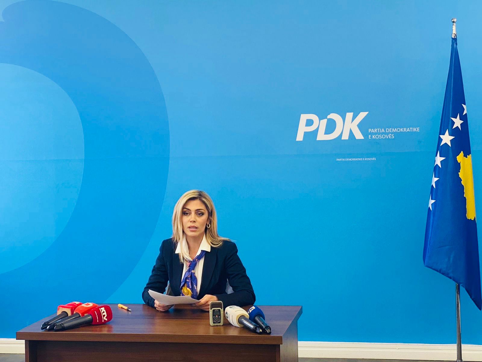 Deputetja Deliu-Kodra: PDK përkrah rezolutën e AAK-së