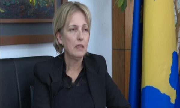 Nënkryetarja e Komunës së Leposaviqit: Derisa marrin paga nga Beogradi, integrimi është i vështirë