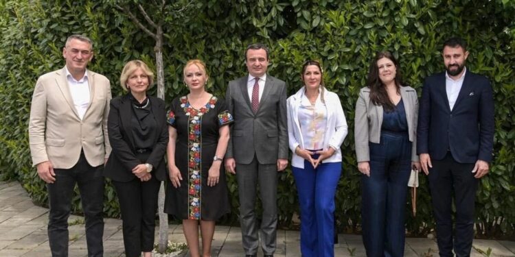 Kurti takon tri nënkryetaret e komunave në veri: Anëtarësimin në KiE e shohin hap të rëndësishëm