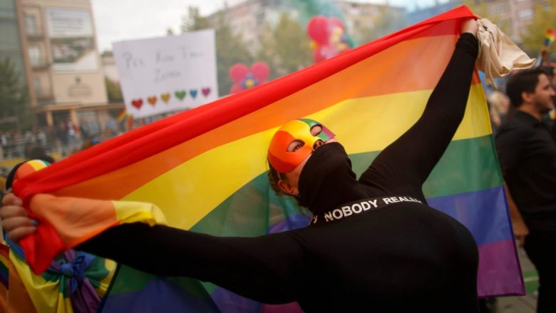 Aktivisti i PSD-së: Rreth 10 për qind në Kosovë i takojnë komunitetit LGBTQ+