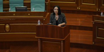 Fitore Pacolli: Ne e çkapëm shtetin