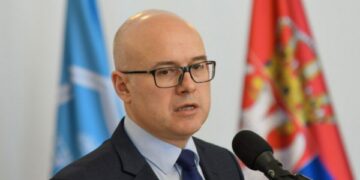 Kryeministri i Serbisë kërcënon Kosovën pak ditë pas marrjes së mandatit, përmend Kurtin