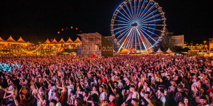 “Alba Festival” po thyen rekorde, Zyrichu do të ketë tri net të mëdha festive