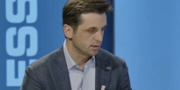 “Deri në 2027-ën” – avokati shpjegon sa mund të zgjasë procesi ndaj Thaçit, Veselit, Krasniqit e Selimit