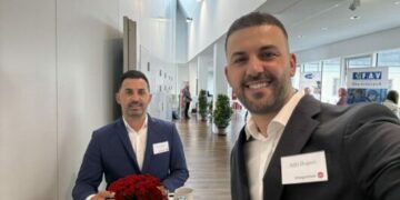 Djemtë e dëshmorit përzgjidhen nga Austria për të prezantuar historinë e tyre të suksesit si ekspert integrimi