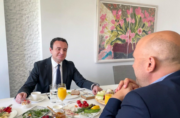 Kurti takon Sarrazinin në Gjermani: Presim me padurim më shumë rezultate nga Procesi i Berlinit