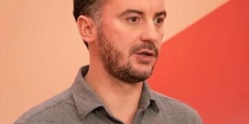Molliqaj s’kursen fjalë ndaj Krasniqit: Kështu kur i servohesh përbindëshit