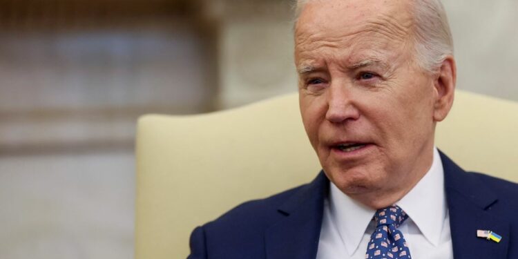 Biden kadetëve ushtarakë: Po thirreni për t’u përballur me kërcënime “si kurrë më parë”