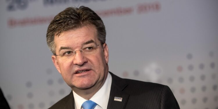 Lajçak: Kosova duhet të fillojë formimin e Asociacionit dhe Serbia t’i njohë simbolet e Kosovës