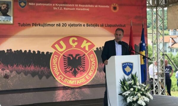 Limaj: Beteja e Llapushnikut shpërtheu izolimin e Drenicës