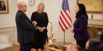 Asociacioni hap kryesor – Osmani i uron vizitë të suksesshme, Allen e falënderon që po punon për t’i mbajtur marrëdhëniet pozitive