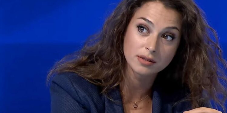 “Nuk shkojmë në tavolina ku bëhen pazare” – Kica e ashpër pas darkës së Kurti- Krasniqi