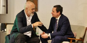 Rama thumbon Kurtin: Ndërhyrjet në Maqedonin e Veriut synojnë destabilitet