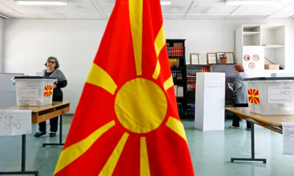 Mbahen zgjedhjet parlamentare dhe presidenciale në RMV, Kurti garon me tre kandidatë për deputetë