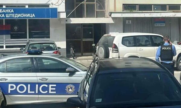 Aksioni i policisë në veri, vjen reagimi nga Serbia