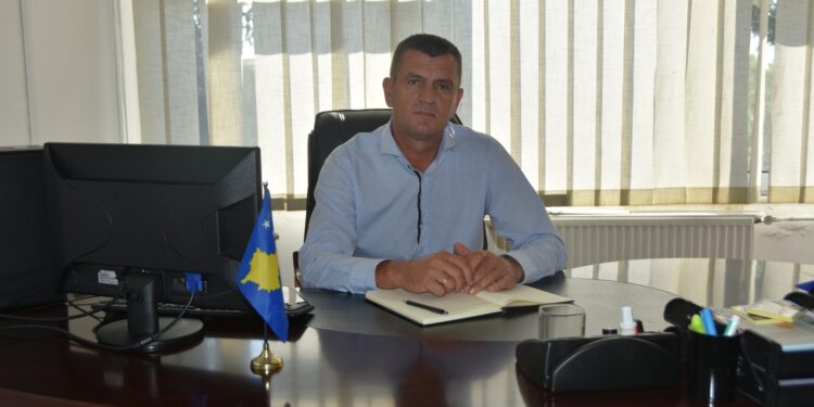 Zëvendësministri për Kthim: Sot është tentuar të vritet Marko Jablanoviq në Leposaviq, sulmuesit i dështoi “Shkorpioni”