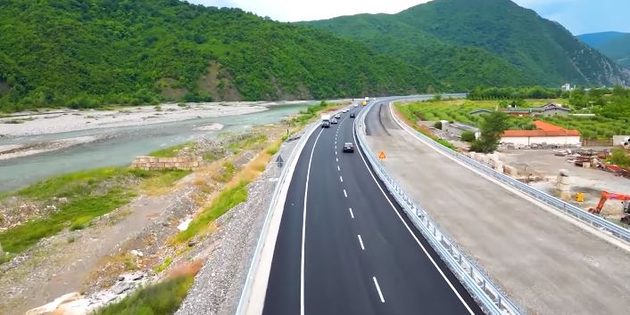 Pjesë e Korridorit të 8-të, hapet aksi i ri rrugor Elbasan-Qafë Thanë