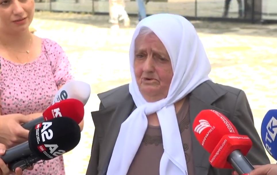 Nëna e vëllezërve Daçaj shprehet e bindur se Pleskoviq ia ka vrarë djemtë e saj