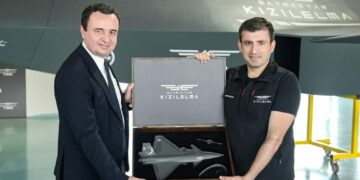 Kurti për vizitën në Korporatën “Baykar” që e prodhon dronin Bayraktar: Është adresë e duhur për zhvillimin e ushtrisë tonë
