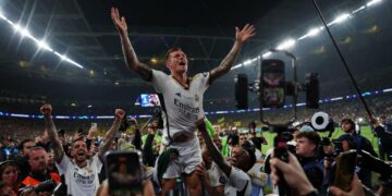 Kroos pensionohet si ‘mbret’ i Ligës së Kampionëve