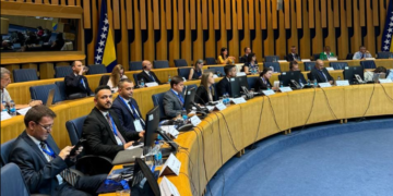 Delegacioni serb u largua nga takimi në Sarajevë pasi u përmend anëtarësimi i Kosovës në KiE