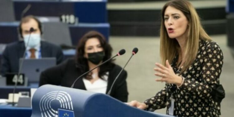 Picierno: Shpresoj që së shpejti Kosova të bashkohet në familjen e madhe të Bashkimit Evropian
