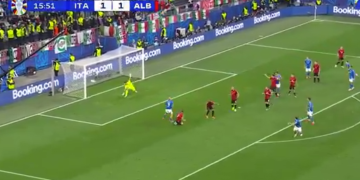 Italia e përmbys Shqipërinë, kalon në epërsi