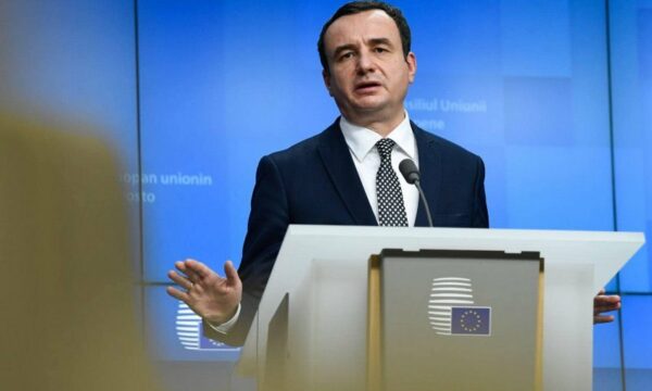 Kurti nga Brukseli: Kërkova nënshkrimin e marrëveshjes, tërheqjen e letrës së Bërnabiq, dorëzimin e Radojiçiq
