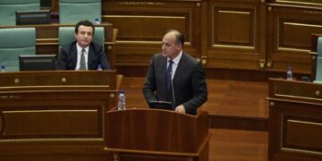 Hoxhaj: Përpjekja për afrim mes PDK-së dhe LVV-së është e kotë, kemi dallime marramendëse