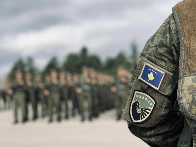 Sot diplomojnë kadetët e FSK-së