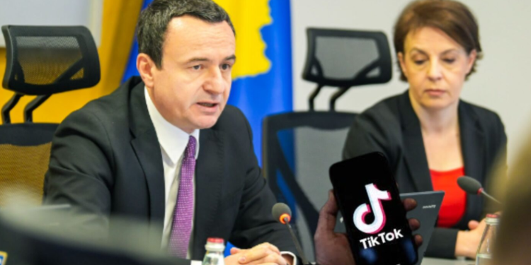 Qeveria sot pritet të marrë vendim për ndalimin e “TikTok-ut” në të gjitha institucionet publike