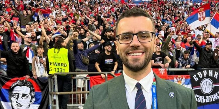 Serbia kërkon t’i hiqet akreditimi, gazetari kosovar reagon pas veprimit që bëri në ndeshjen Serbi-Angli