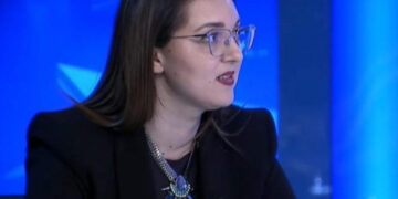 Deputetja e VV-së “këshillon” ShBA-në e BE-në: Duhet ta shohin situatën më arsyeshëm