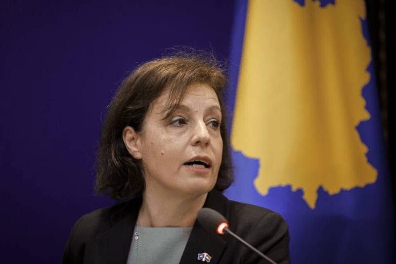 Logjika e pakapshme e Gërvallës, tash ia merr mendja për ”mbledhje të jashtëzakonshme” të Komitetit të Ministrave