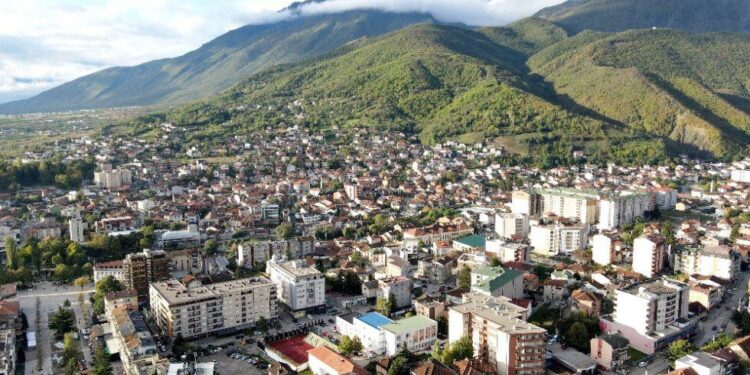 Për një vit Kosovën e vizituan mbi 300 mijë njerëz, kjo është arsyeja